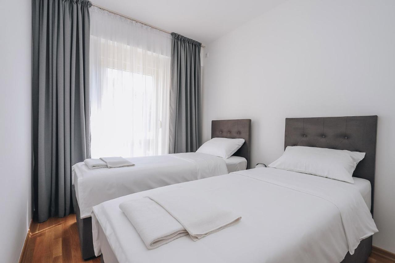 Status-M Apartments Bečići Екстериор снимка