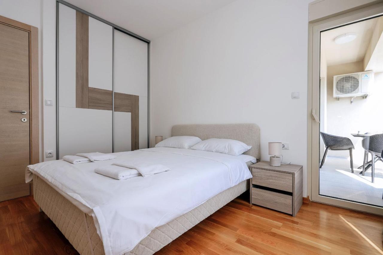 Status-M Apartments Bečići Екстериор снимка