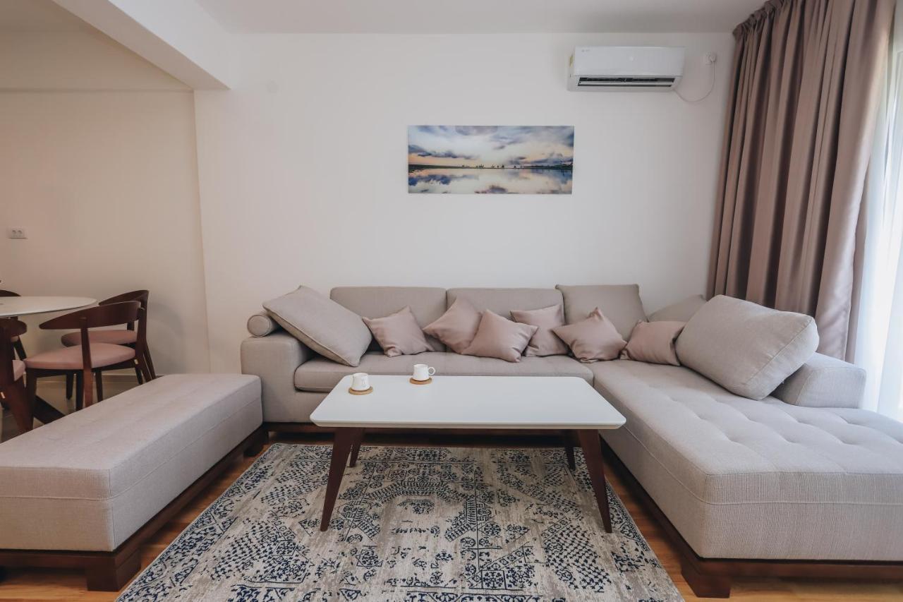 Status-M Apartments Bečići Екстериор снимка