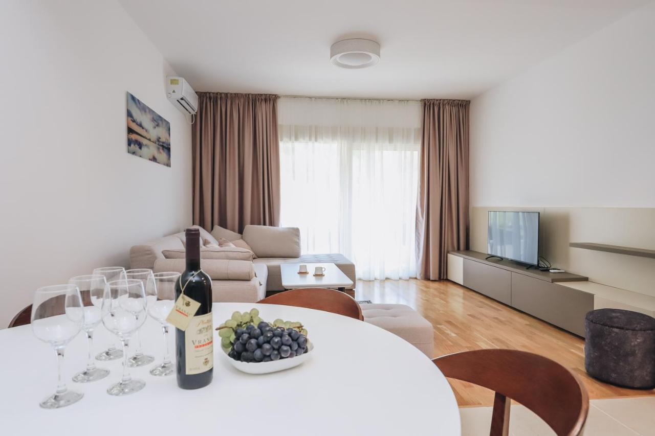 Status-M Apartments Bečići Екстериор снимка