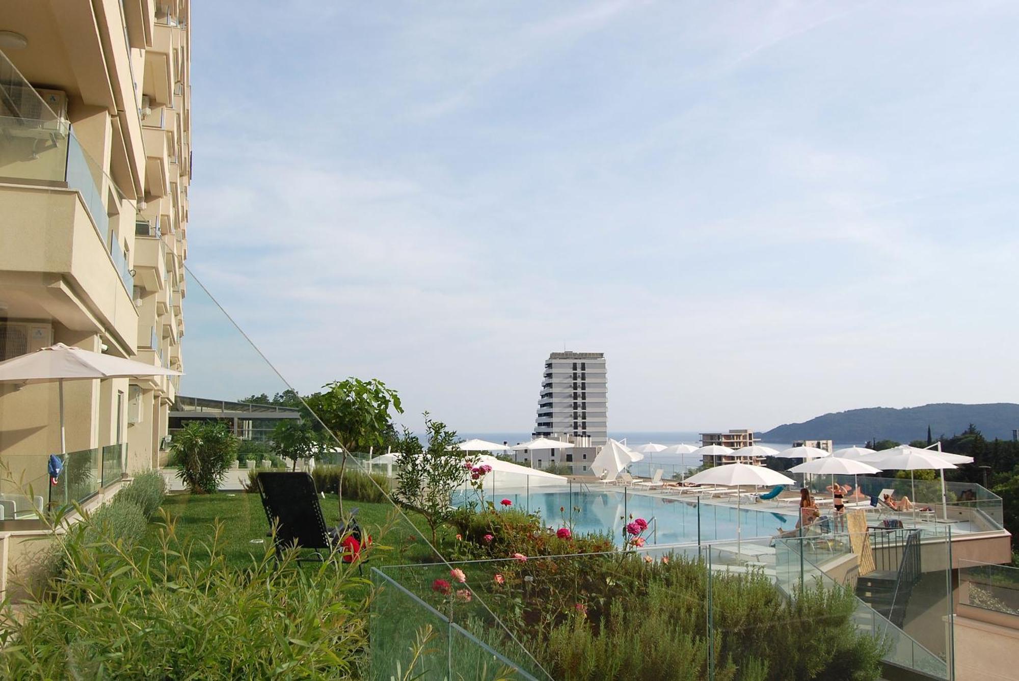 Status-M Apartments Bečići Екстериор снимка