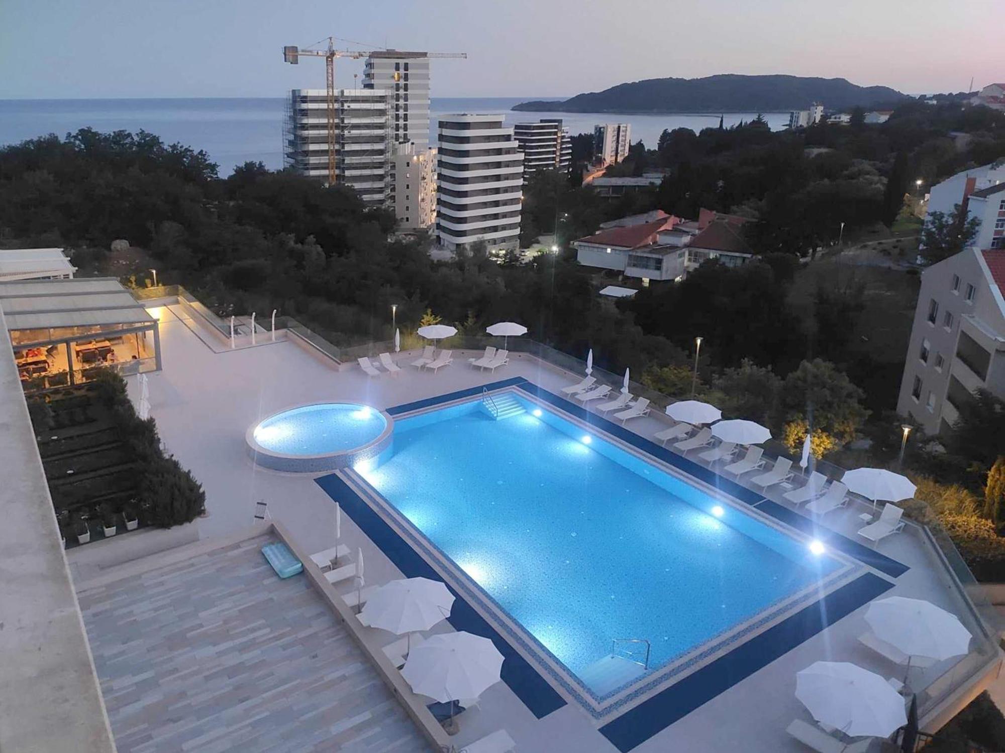 Status-M Apartments Bečići Екстериор снимка